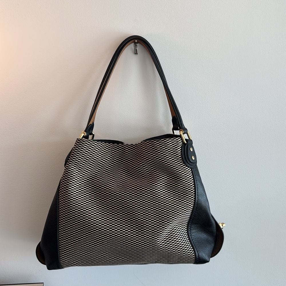 Coach Legacy Jacquard Edie 31 bag. - Picture 3 of 14